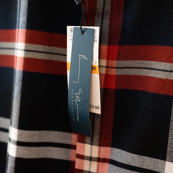 Perry Ellis button down new with tags small - Picture 2 of 8